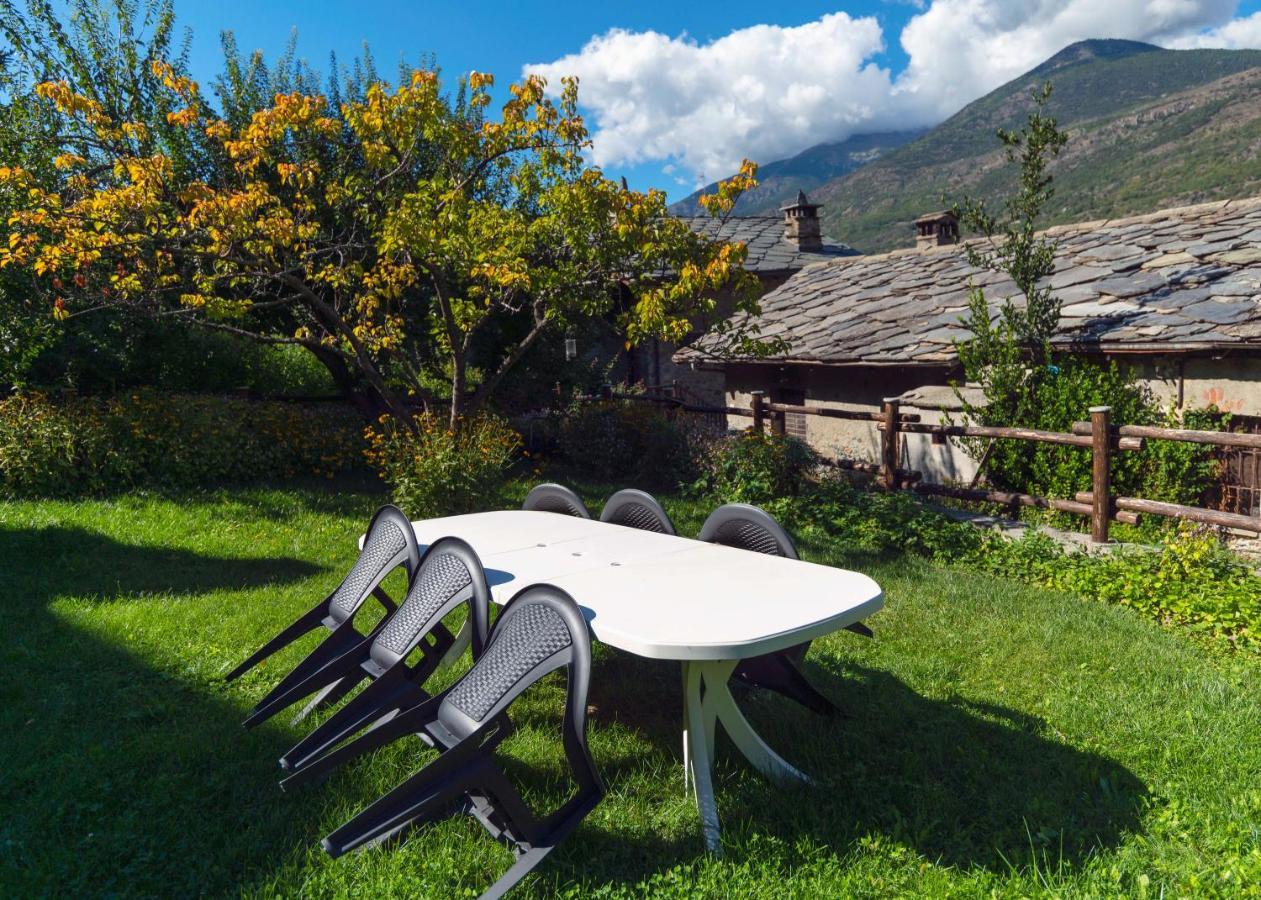 Droz1702 Daire Saint Marcel Dış mekan fotoğraf