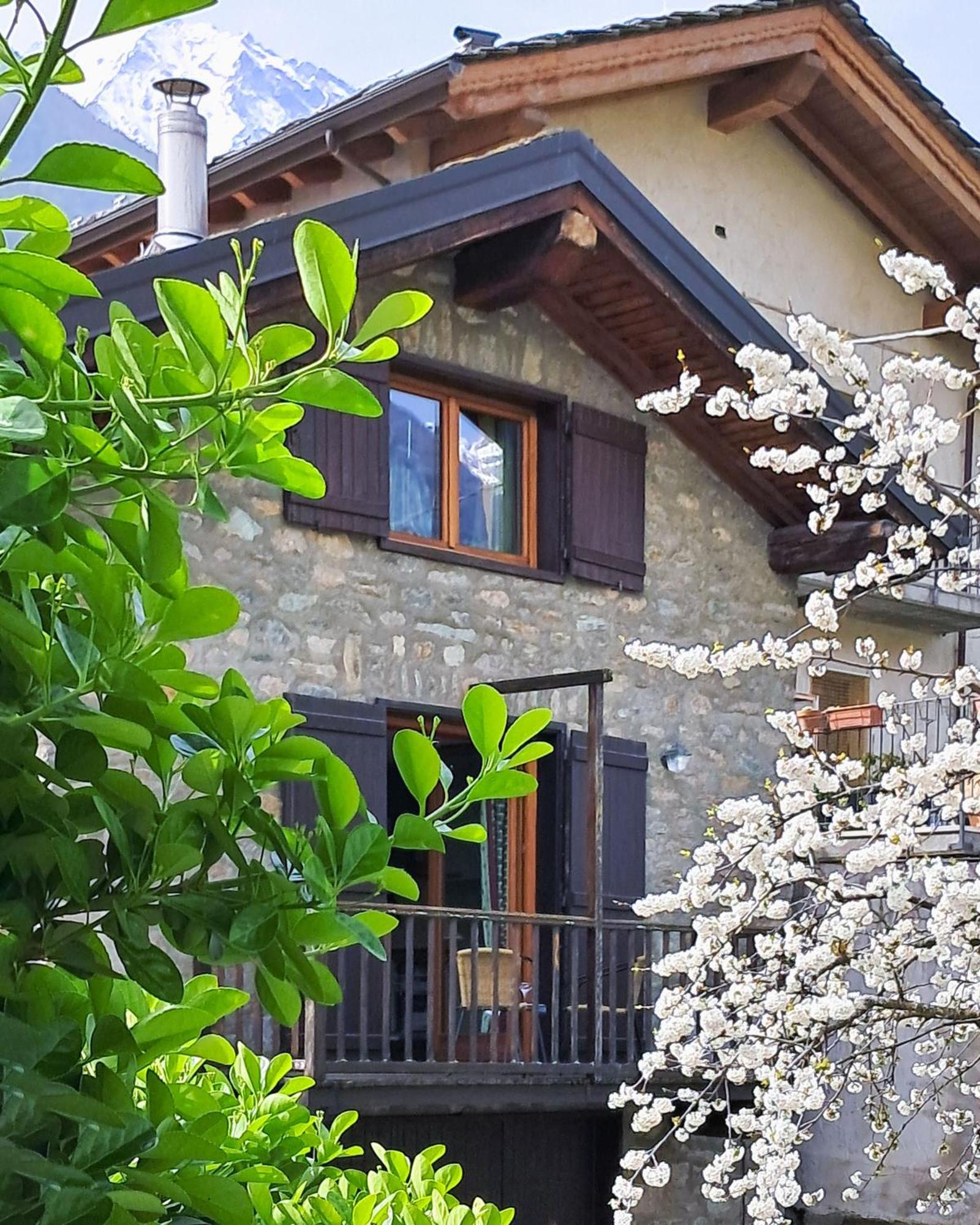 Droz1702 Daire Saint Marcel Dış mekan fotoğraf